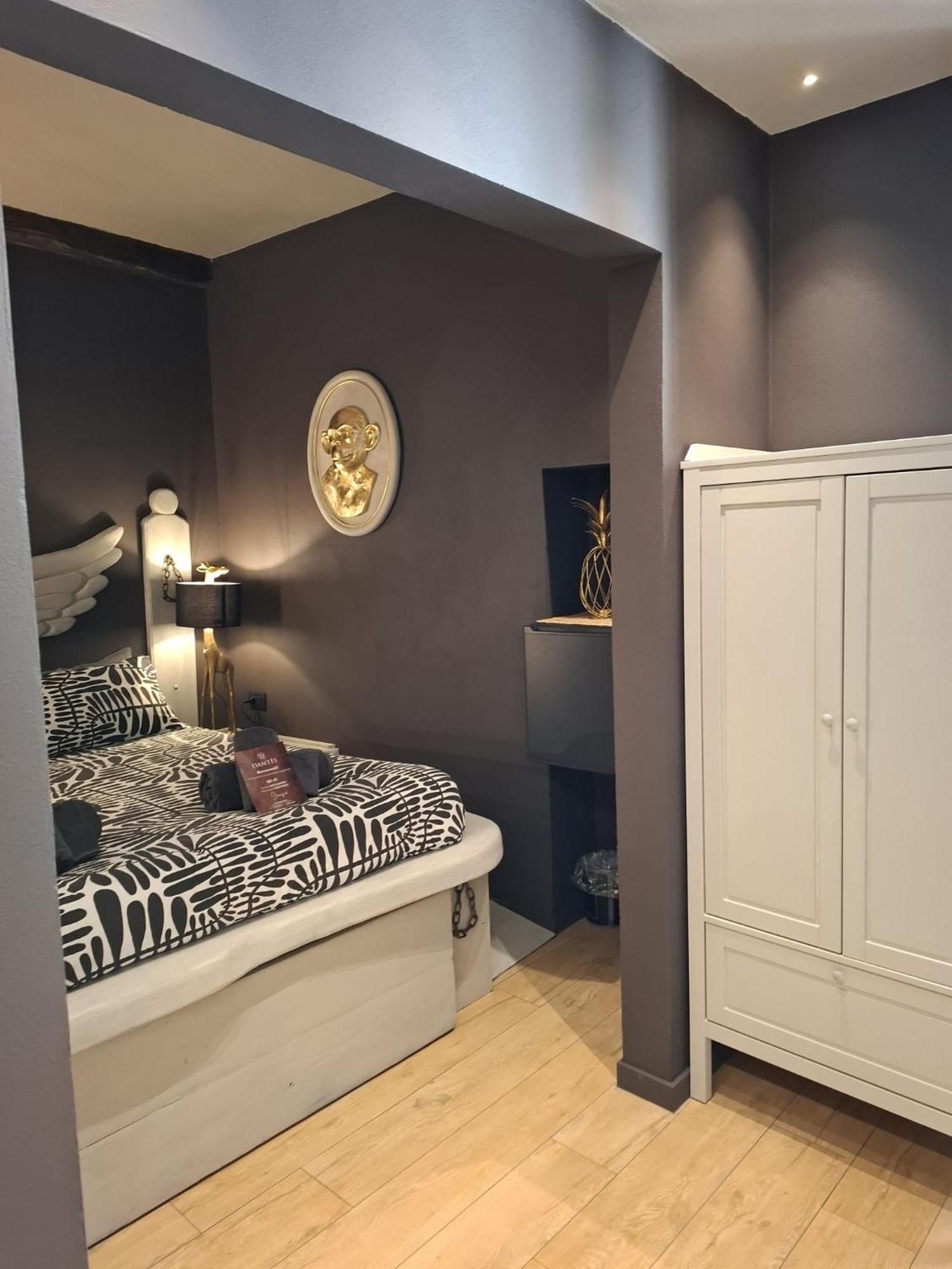 Dantes Apartment Pieve di Teco Екстериор снимка